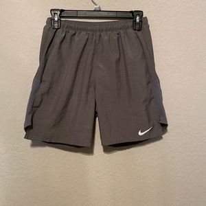 Nike Men's Dri-FIT Challenger